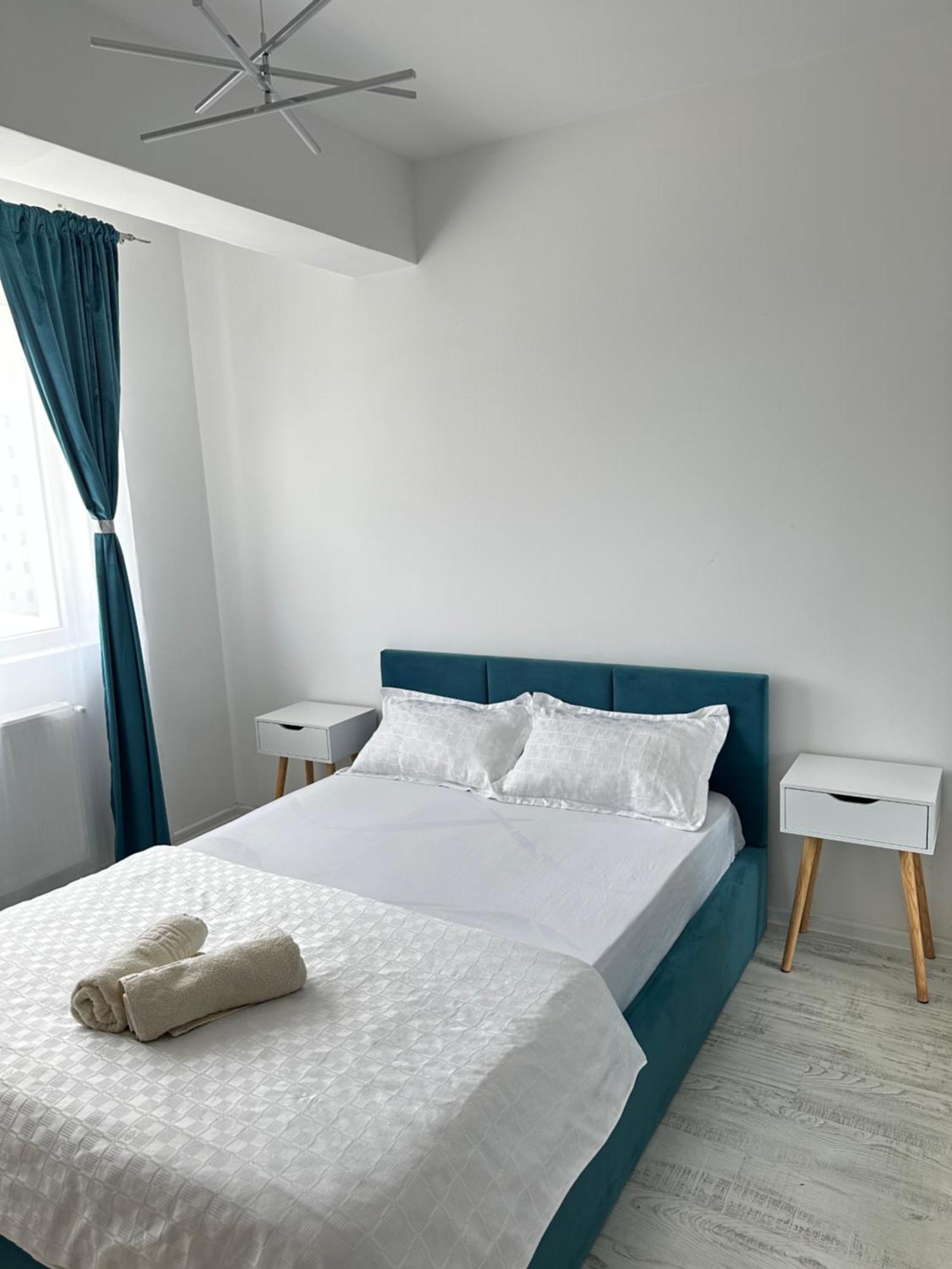 Stylish Apartment Militari - Parking Spot Chiajna Exterior photo